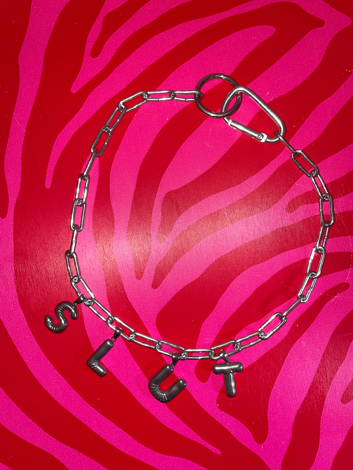 SLÜT Necklace