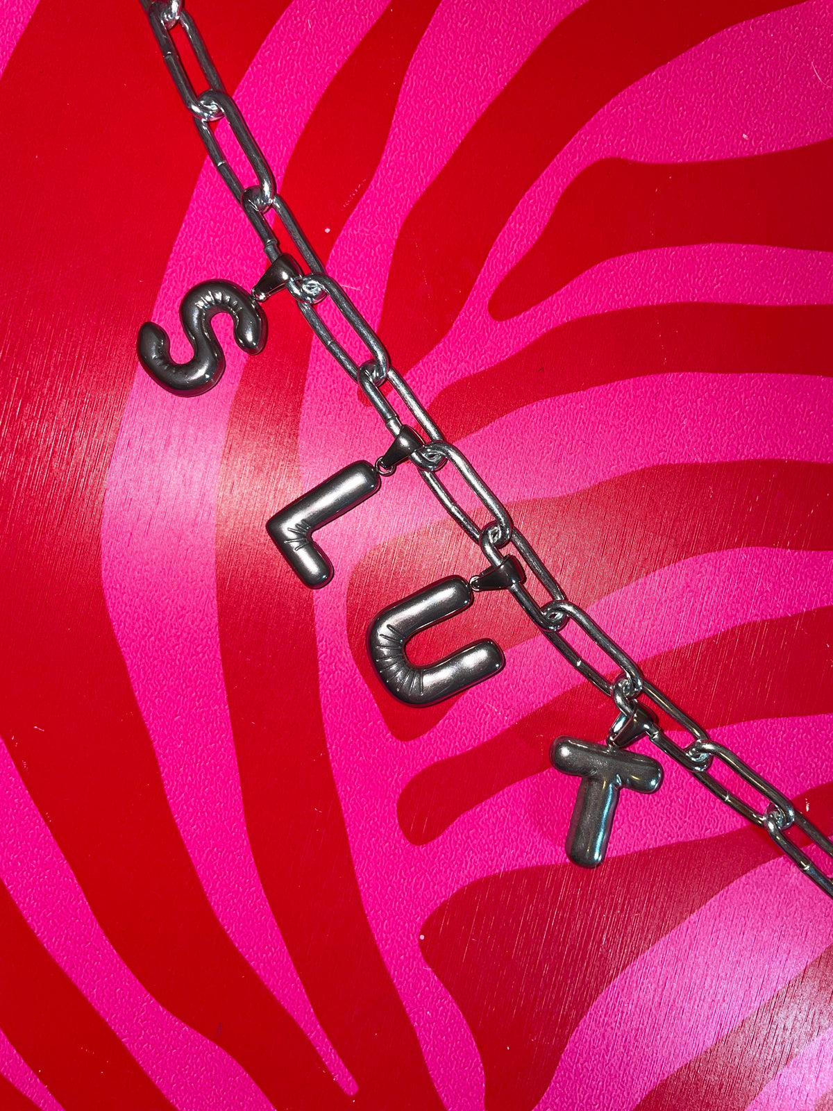 SLÜT Necklace