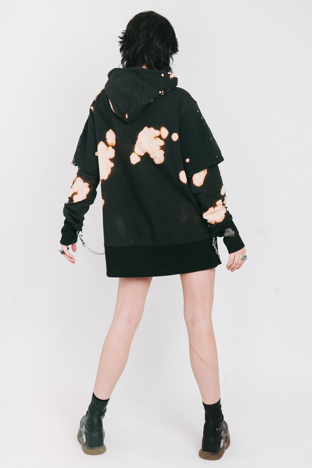 Black bleached hoodie with silver chains and a o-ring detail.